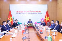 Vietnamese, Algerian Parties forge cooperation
