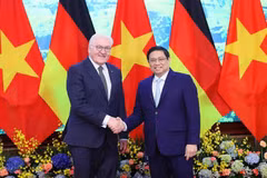 Prime Minister meets German President in Hanoi