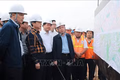 Deputy PM urges ensuring quality, progress of expressway, power projects