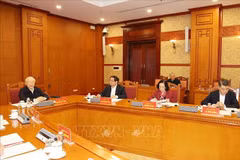 Art official shows support to Party chief’s speech on personnel affairs