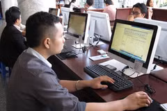 HCM City uses more IT in public services