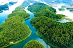 Exploring Thác Bà Lake: The biggest man-made lake in Vietnam
