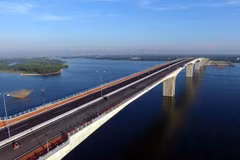 Cua Dai Bridge: Brings joys to local people by Thu Bon River