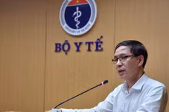 Vietnam considering vaccine passports at tourist sites, golf courses: official