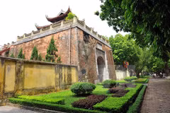 Australia helps Vietnam preserve Thang Long Royal Citadel 