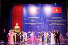 Grand meeting marks Laos’ National Day 