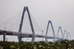 Hanoi transport projects granted with JICA President Award