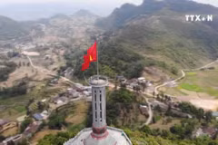 Lung Cu flag tower marks ninth year of inauguration