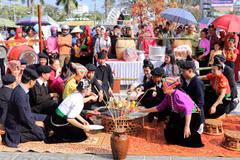 Unique cultural rituals of the Thai ethnic community