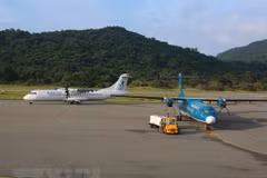 Schedule of flights to/from Con Dao adjusted