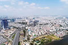 Developers look to foreign investors to diversify capital sources