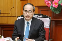 HCM City leader meets outgoing UK ambassador