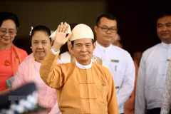 Myanmar President pledges to promote national development 