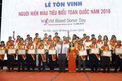 100 outstanding blood donors honoured