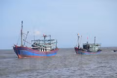 Vietnamese fisherman in distress rescued by Chinese authorities