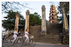 Photo book of Vietnamese pagodas rolled out in HCM City