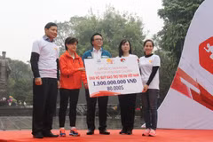 Additional 1.8 billion VND to support mountainous children in Tuyen Quang