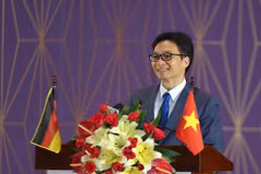 Vietnamese-German University marks 10-year operation 