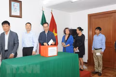 Vietnamese in Mexico raises funds for Lao victims in dam collapse