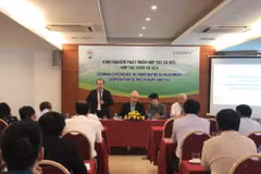 Vietnam, Germany share experience in cooperative development