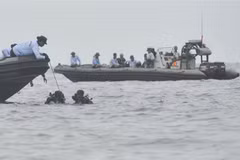 Indonesia: black box from crashed jet retrieved 