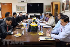 Vietnamese Party delegation visits India