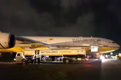 Petrolimex Aviation to supply fuel at all airports in Vietnam