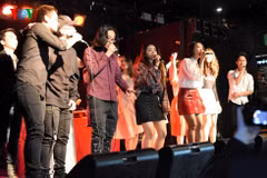 Vietnamese students hold music programme in Toronto