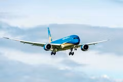Vietnam Airlines named among TripAdvisor list of best Asian airlines