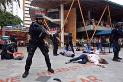 Singapore proposes new bill to bar communications from terror attack sites
