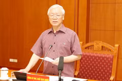 Sub-committee on documents of 13th National Party Congress meets