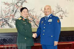 Vietnam, China beef up defence ties 