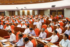 People hope for breakthroughs in personnel work, salary policy 