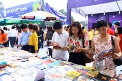  Fifth Vietnam Book Day opens in Hanoi
