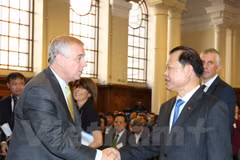 Vietnam, UK eye further bilateral trade ties 