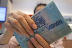 Banks raise certificates of deposit rates to more than 10 percent