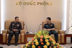 General Staff Chief welcomes Cambodian general in Hanoi