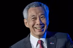 Singaporean PM forecasts slight economic growth in 2019