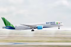 Bamboo Airways to launch IPO next year 