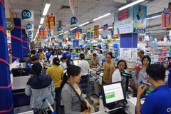 HCM City ensures supply of essential goods for Tet