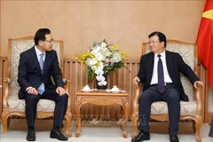 Deputy PM receives Samsung Vietnam’s new director 