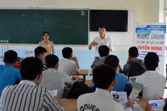 Da Nang: Recruitment festival fills over 1,500 vacancies