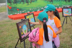 Festival day lights up children’s dreams