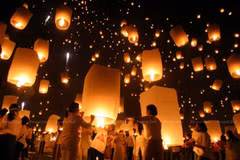 Thailand cancels hundreds of flights during festival 