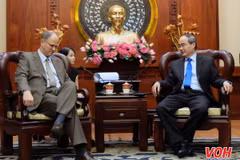 HCM City leader hosts outgoing German ambassador 
