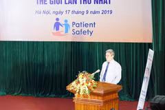 Patient safety comes under spotlight in Hanoi meeting