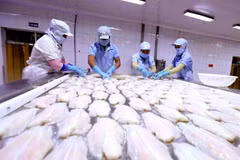 S&P raises Vietnam’s credit rating with stable outlook