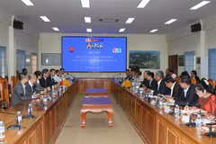 Vietnam, Cambodia forge cooperation in communications 