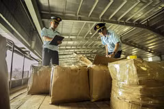 Vietnam, China trade ties continue to develop