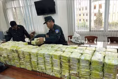 Urgent arrest warrant issued for leader of big cross-border drug ring